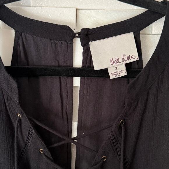 ANTHRO CHLOE OLIVER Amoret Lace Up Crochet Trim Sleeveless Shorts Romper Black S - Picture 5 of 6